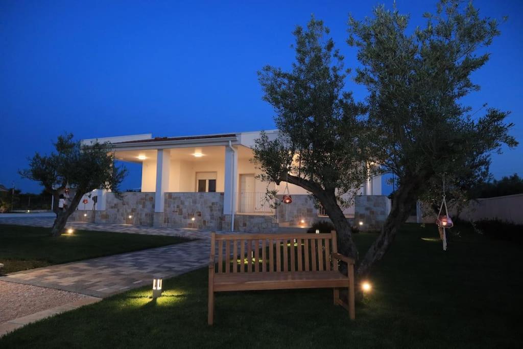 Malia Holiday Villa Conversano Exterior photo